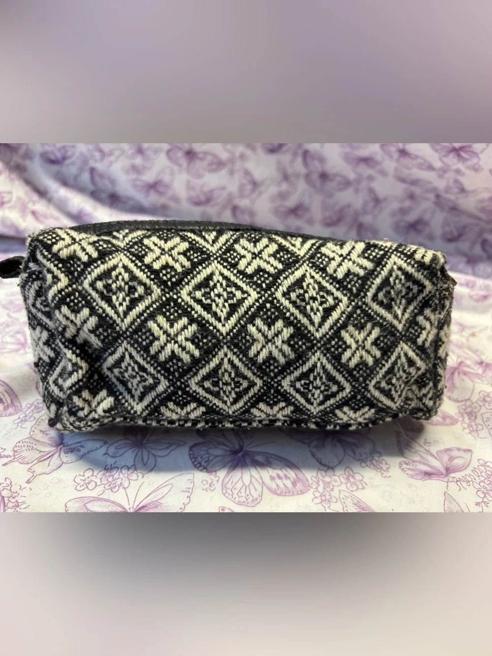 ✴️Vintage Billabong Black and White Knit Geometric Cosmetic Pouch